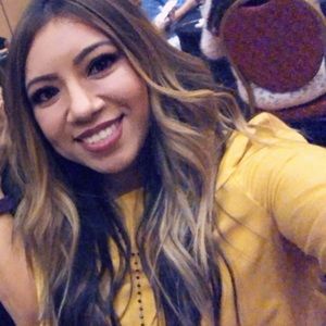 Meet your Posher, Anakaren